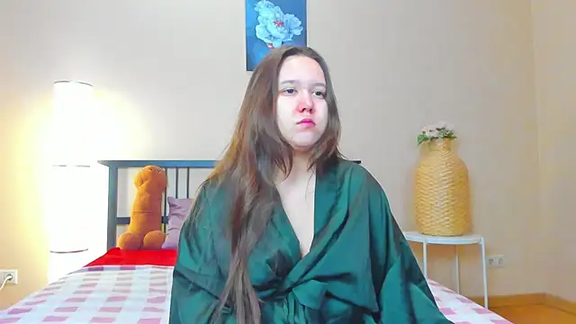 Snapshot of Mira_Karter chatting on February 10, 11:55 pm Mira Karter online show from February 10, 11:55 pm