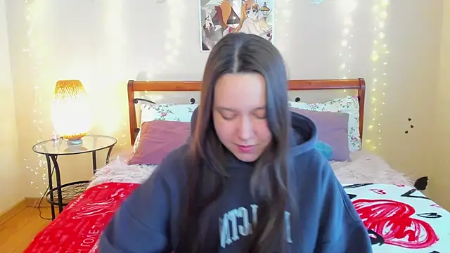 Mira Karter online show from May 13, 3:04 am