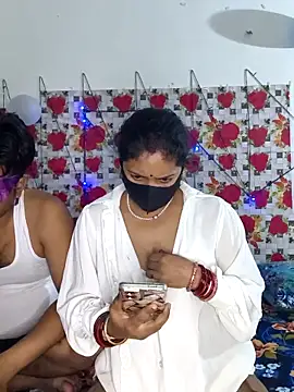 Snapshot of PeaCoooock chatting on October 17, 5:15 pm PeaCoooock online show from October 17, 5:15 pm