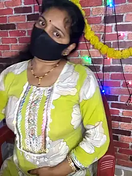 PeaCoooock online show from February 8, 3:15 pm