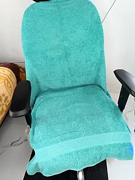 honey-sexy online show from March 2, 4:25 am