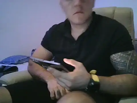 Snapshot of vergon6241 chatting on December 16, 6:46 pm vergon6241 online show from December 16, 6:46 pm