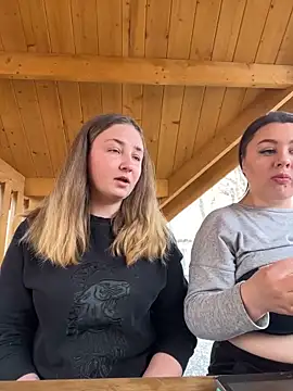 Joannakiss online show from March 11, 1:34 pm