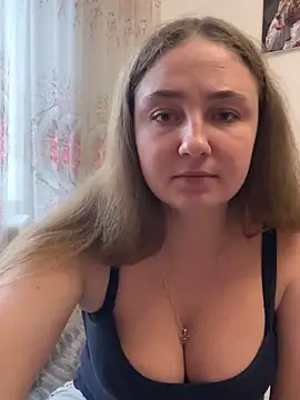 Joannakiss online show from November 4, 12:59 pm