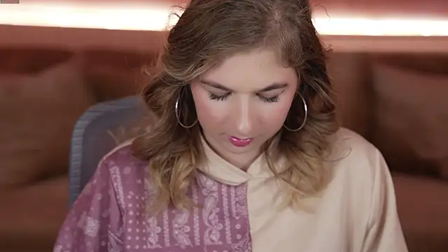 Inessa Song online show from March 4, 7:43 pm