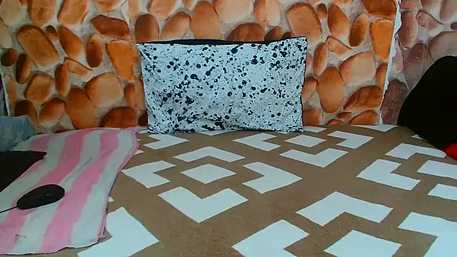 AfricanBigAssxx98 online show from November 14, 10:36 am