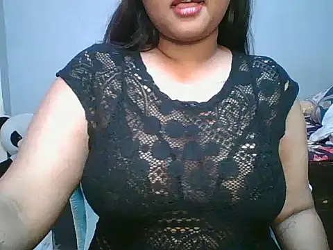 Snapshot of Your-love-12 chatting on October 11, 10:08 pm Your-love-12 online show from October 11, 10:08 pm