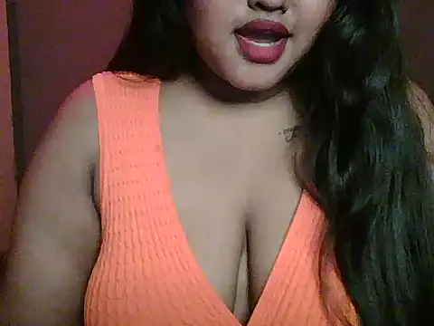 Snapshot of Your-love-12 chatting on November 18, 7:18 pm Your-love-12 online show from November 18, 7:18 pm