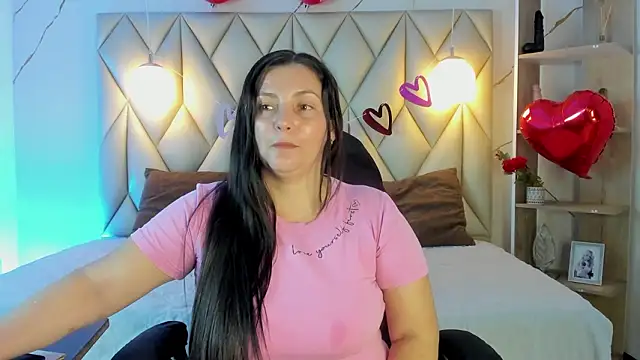 angelswets online show from February 17, 1:40 pm