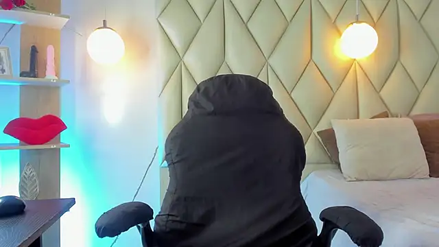 angelswets online show from April 16, 1:23 pm