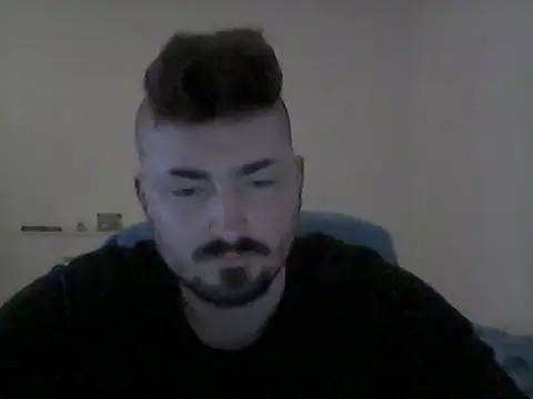 Snapshot of Hkl95555 chatting on November 13, 10:08 pm Hkl95555 online show from November 13, 10:08 pm