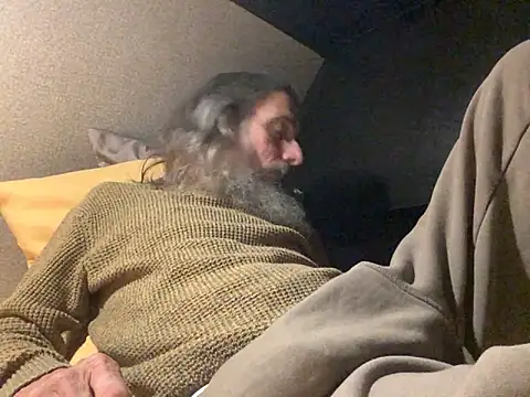 mindphu k online show from October 10, 11:59 pm