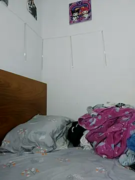 azulzulix online show from April 15, 1:34 am