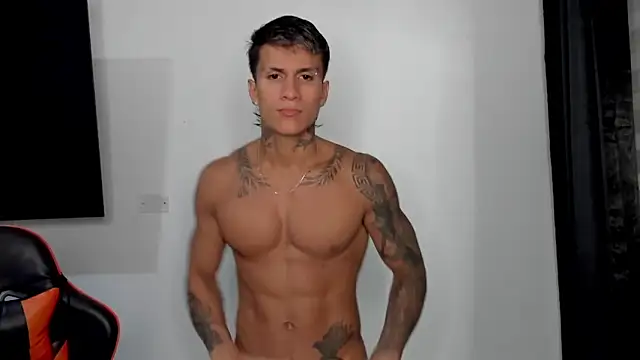 pettergrey1 online show from October 20, 1:28 am