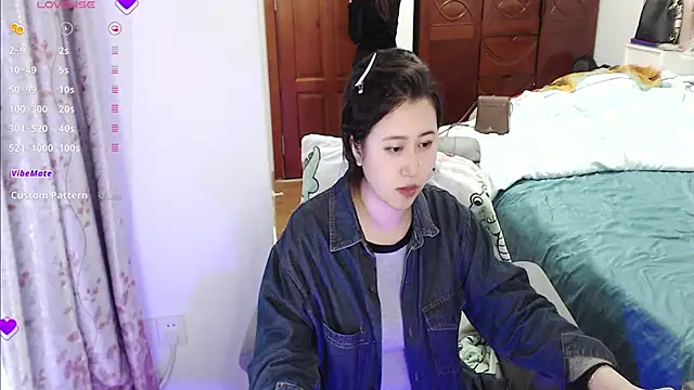 Snapshot of Liliya-77 chatting on March 14, 1:13 pm Liliya-77 online show from March 14, 1:13 pm