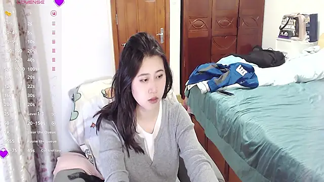 Snapshot of Liliya-77 chatting on March 16, 12:00 pm Liliya-77 online show from March 16, 12:00 pm