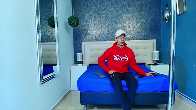 Erick Zhimerman online show from October 12, 4:11 am