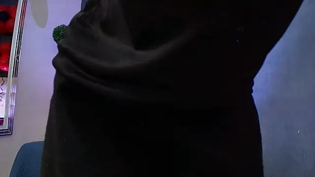 Snapshot of Erick_Zhimerman chatting on February 9, 4:05 am Erick Zhimerman online show from February 9, 4:05 am