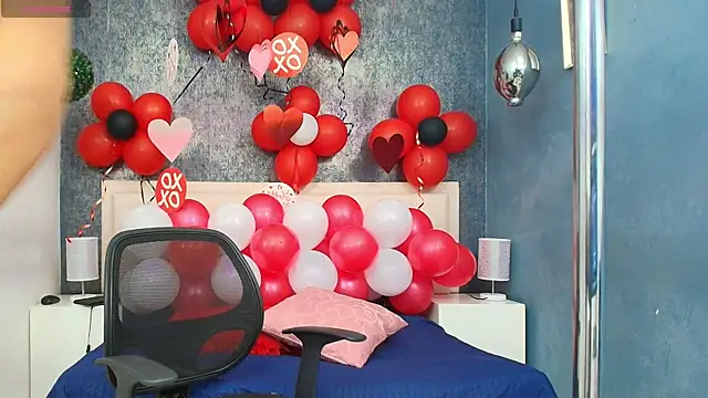 Snapshot of Erick_Zhimerman chatting on February 13, 4:08 am Erick Zhimerman online show from February 13, 4:08 am