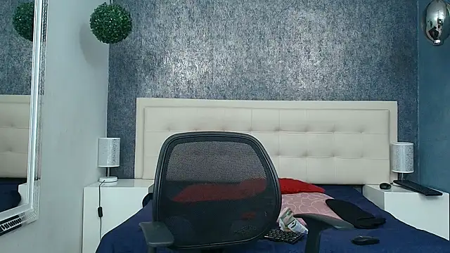 Snapshot of Erick_Zhimerman chatting on February 23, 4:10 am Erick Zhimerman online show from February 23, 4:10 am