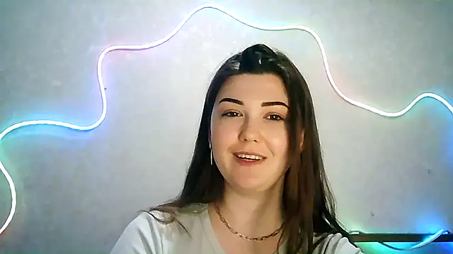 Snapshot of SeductiveTati chatting on September 9, 7:35 pm SeductiveTati online show from September 9, 7:35 pm