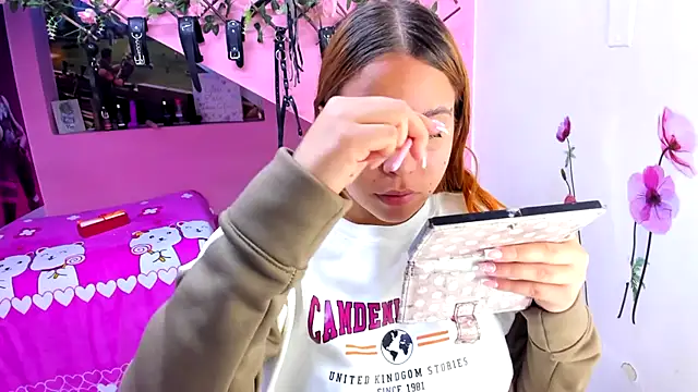 marcellaa303av online show from November 17, 3:01 am