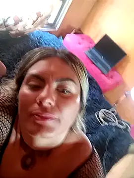 laperritadesupapi online show from February 5, 3:20 pm