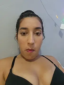 Snapshot of manueladantass1 chatting on February 20, 10:43 pm manueladantass1 online show from February 20, 10:43 pm