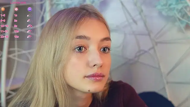 FlairCunard online show from December 13, 3:11 pm