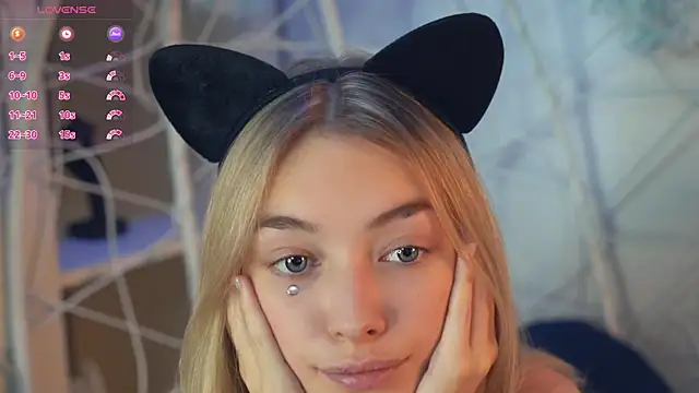 FlairCunard online show from December 14, 7:14 pm