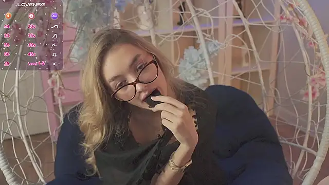 FlairCunard online show from February 20, 6:02 pm