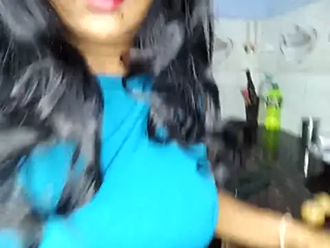 Snapshot of Muktha chatting on March 28, 4:56 am Muktha online show from March 28, 4:56 am