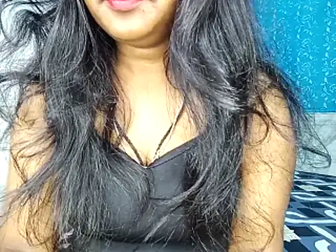 Snapshot of Muktha chatting on April 7, 6:52 pm Muktha online show from April 7, 6:52 pm