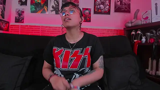 lilith-deveraux online show from September 16, 2:18 pm