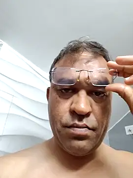 Snapshot of nupa230780 chatting on May 3, 4:40 am nupa230780 online show from May 3, 4:40 am