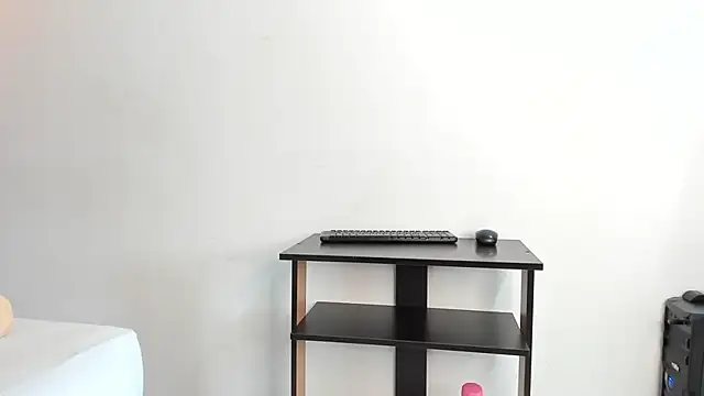 Snapshot of Fransheska-mon chatting on October 27, 2:10 pm Fransheska-mon online show from October 27, 2:10 pm