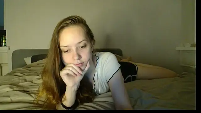 Snapshot of Irma-Bennet chatting on March 1, 4:42 pm Irma-Bennet online show from March 1, 4:42 pm