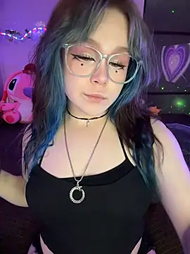 MaddisonHaas online show from July 6, 5:59 pm