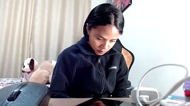 Samary thomas online show from March 21, 12:18 am