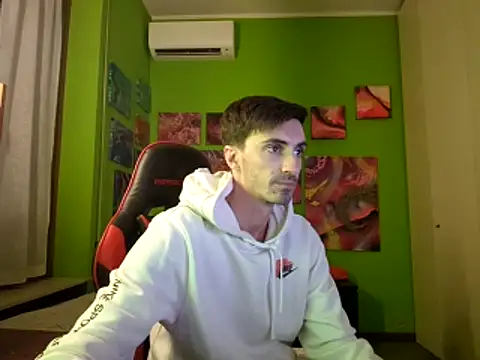 Snapshot of MASTERBULLY chatting on November 5, 11:49 pm MASTERBULLY online show from November 5, 11:49 pm