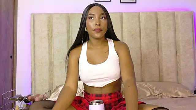 Snapshot of CiiaraRose chatting on March 11, 8:42 pm CiiaraRose online show from March 11, 8:42 pm