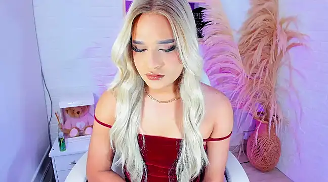 Elody Preysler69 online show from December 6, 9:10 am