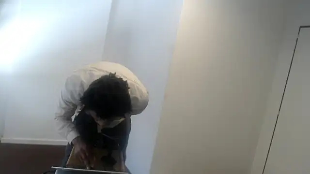 Snapshot of Mastertopdome chatting on October 14, 3:13 pm Mastertopdome online show from October 14, 3:13 pm