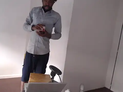 Snapshot of Mastertopdome chatting on November 26, 10:05 am Mastertopdome online show from November 26, 10:05 am