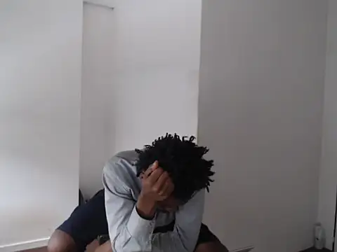 Snapshot of Mastertopdome chatting on December 15, 2:32 pm Mastertopdome online show from December 15, 2:32 pm