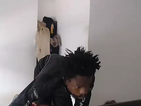 Snapshot of Mastertopdome chatting on February 4, 4:35 pm Mastertopdome online show from February 4, 4:35 pm