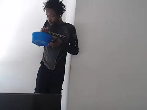 Snapshot of Mastertopdome chatting on February 18, 3:41 pm Mastertopdome online show from February 18, 3:41 pm