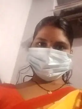 Snapshot of sruthi_telugu chatting on December 16, 5:27 am sruthi telugu online show from December 16, 5:27 am