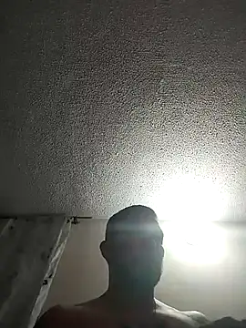 xxierra online show from April 7, 2:23 am