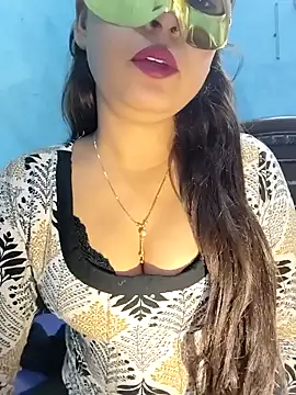 Snapshot of Shanaya_Hotty chatting on December 5, 12:22 pm Shanaya Hotty online show from December 5, 12:22 pm